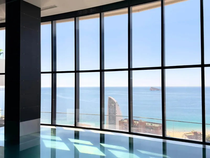 Exclusivo apartamento en Benidorm Beach listo para entrar a vivir