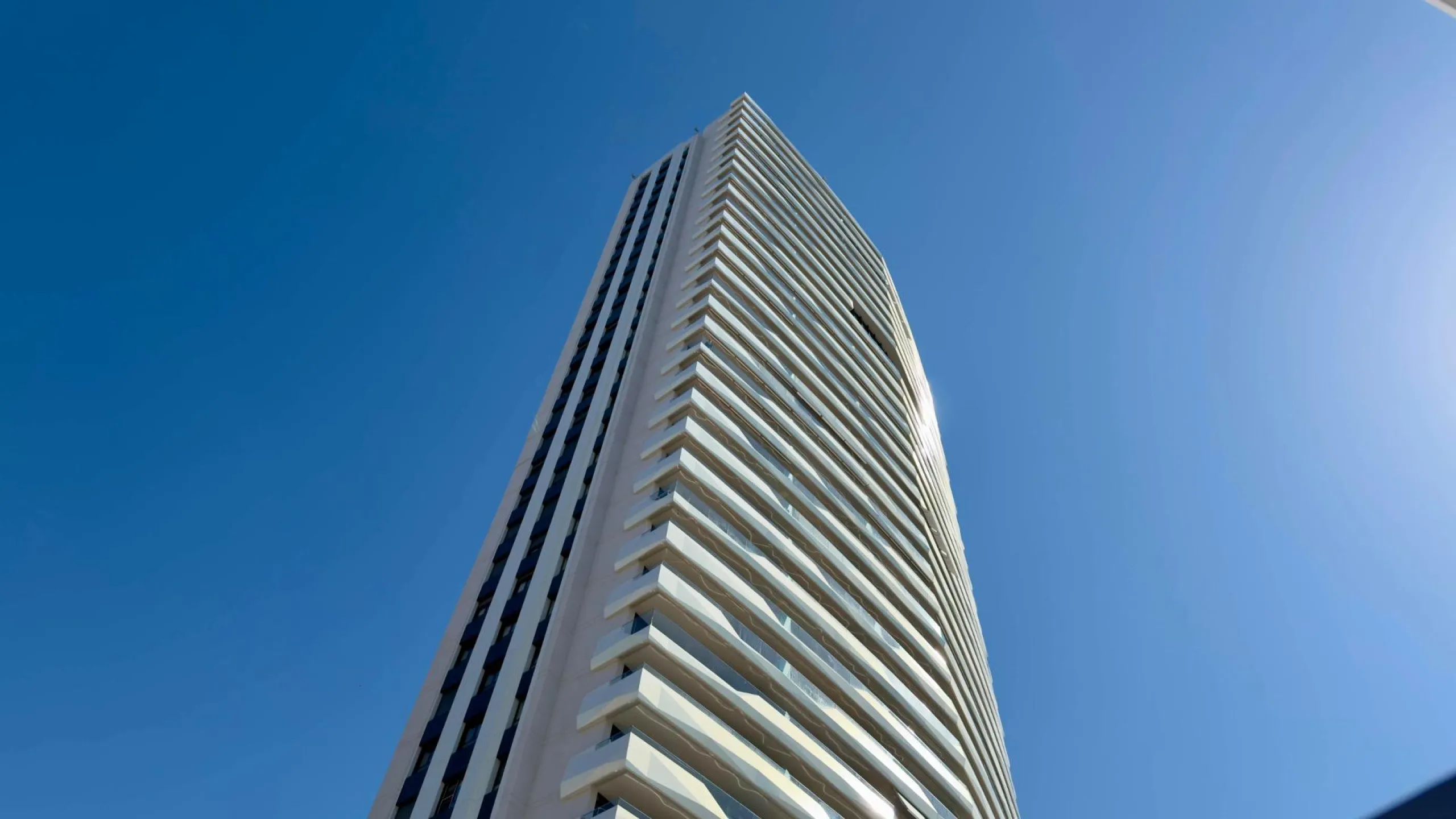Exclusivo apartamento en Benidorm Beach listo para entrar a vivir
