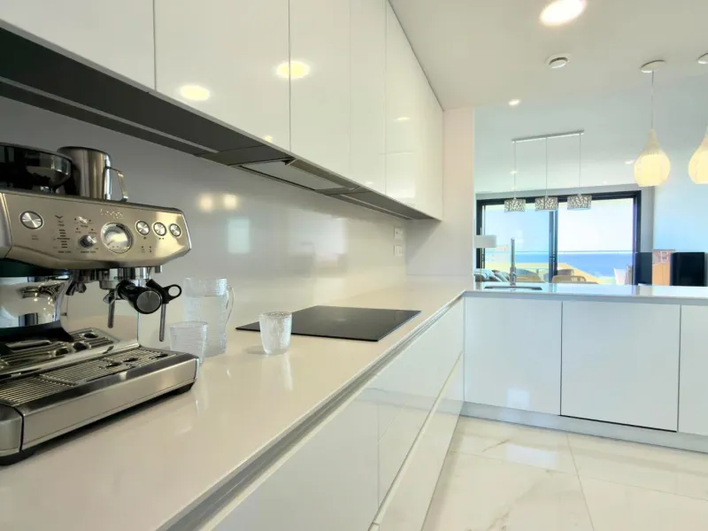 Exclusivo apartamento en Benidorm Beach listo para entrar a vivir