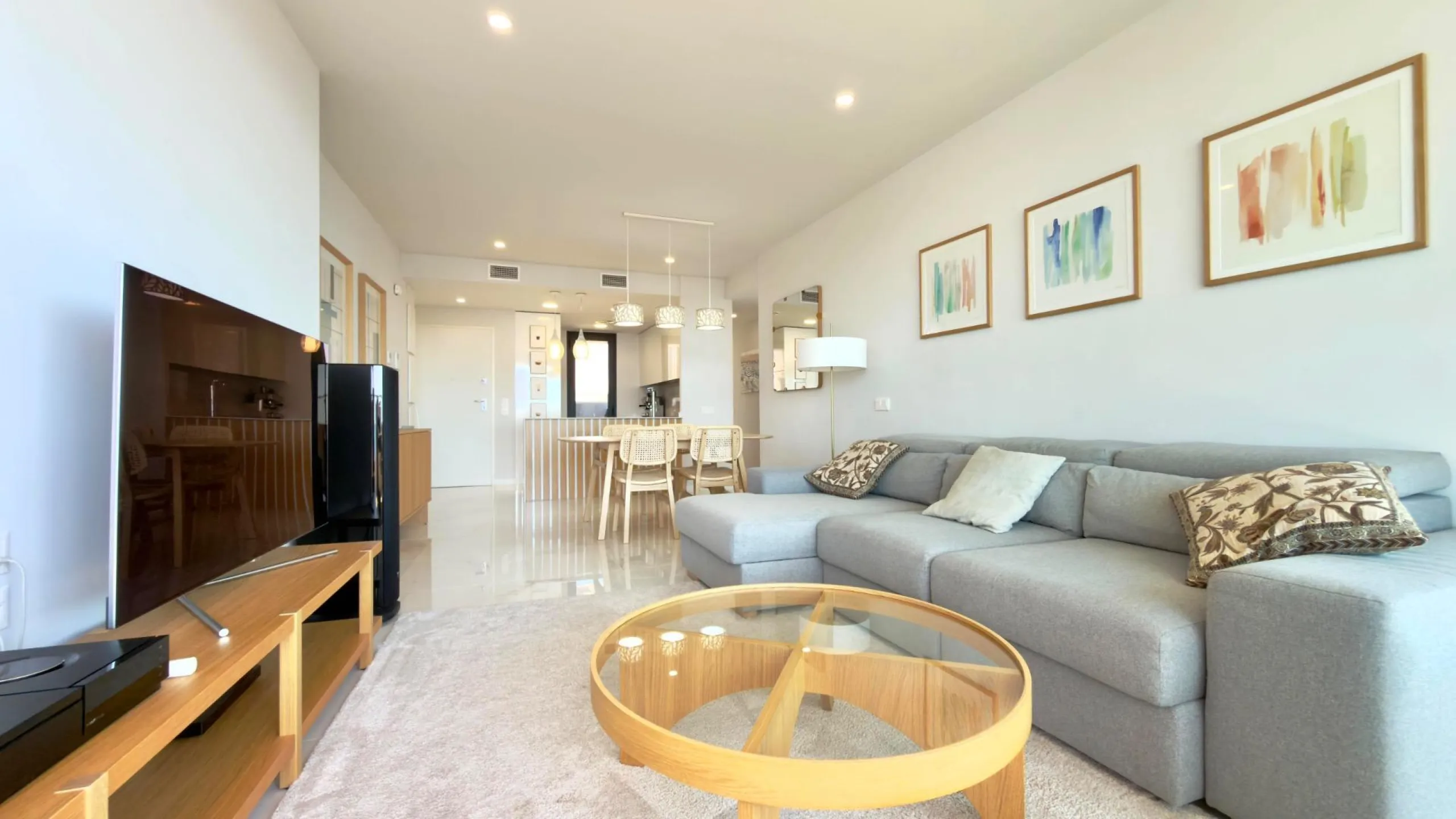Exclusivo apartamento en Benidorm Beach listo para entrar a vivir