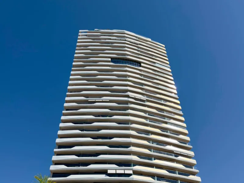 Exclusivo apartamento en Benidorm Beach listo para entrar a vivir