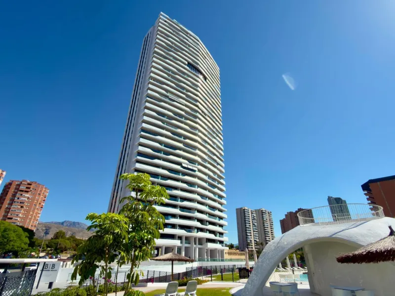 Exclusivo apartamento en Benidorm Beach listo para entrar a vivir