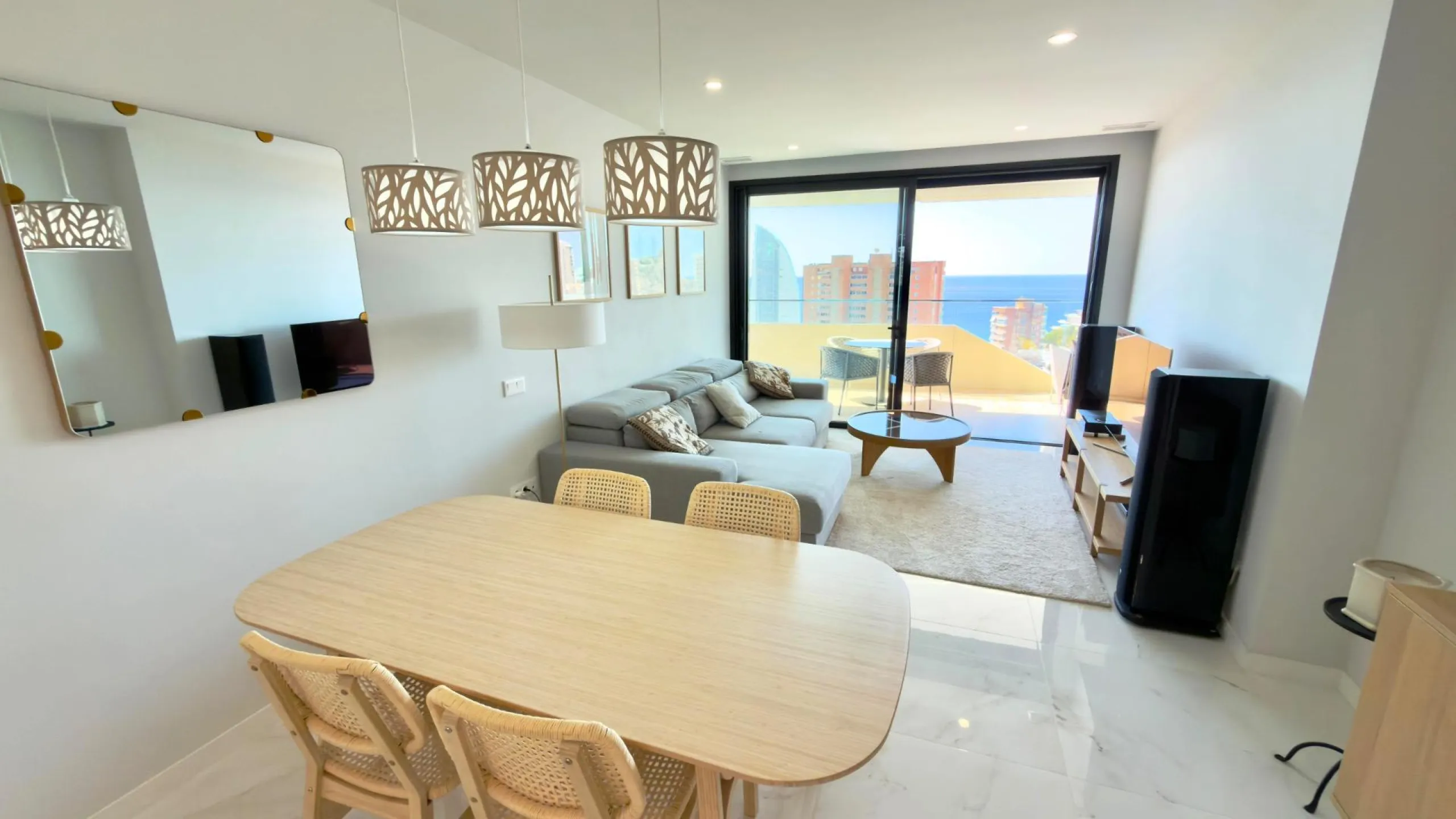 Exclusivo apartamento en Benidorm Beach listo para entrar a vivir