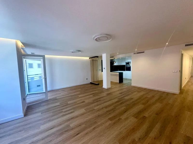 Espectacular vivienda totalmente reformada en una de las mejores zonas de Alicante, junto a El Corte Inglés