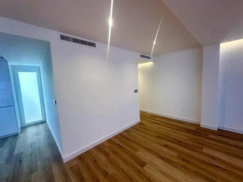 Espectacular vivienda totalmente reformada en una de las mejores zonas de Alicante, junto a El Corte Inglés