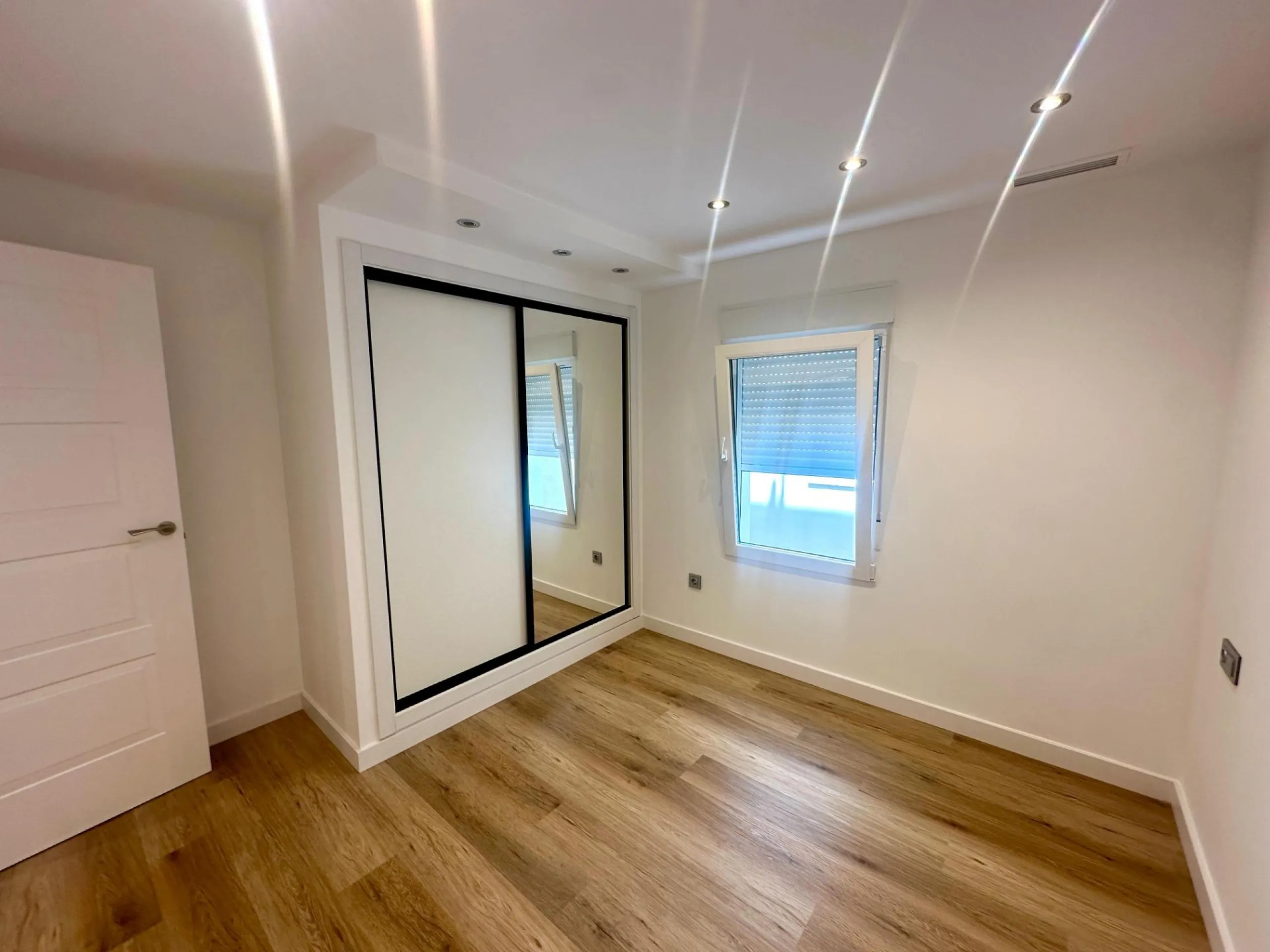 Espectacular vivienda totalmente reformada en una de las mejores zonas de Alicante, junto a El Corte Inglés