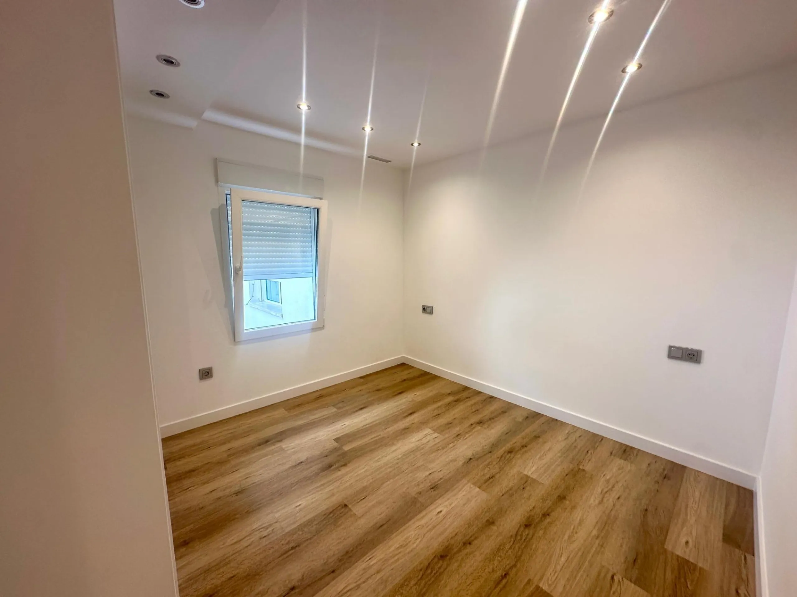 Espectacular vivienda totalmente reformada en una de las mejores zonas de Alicante, junto a El Corte Inglés