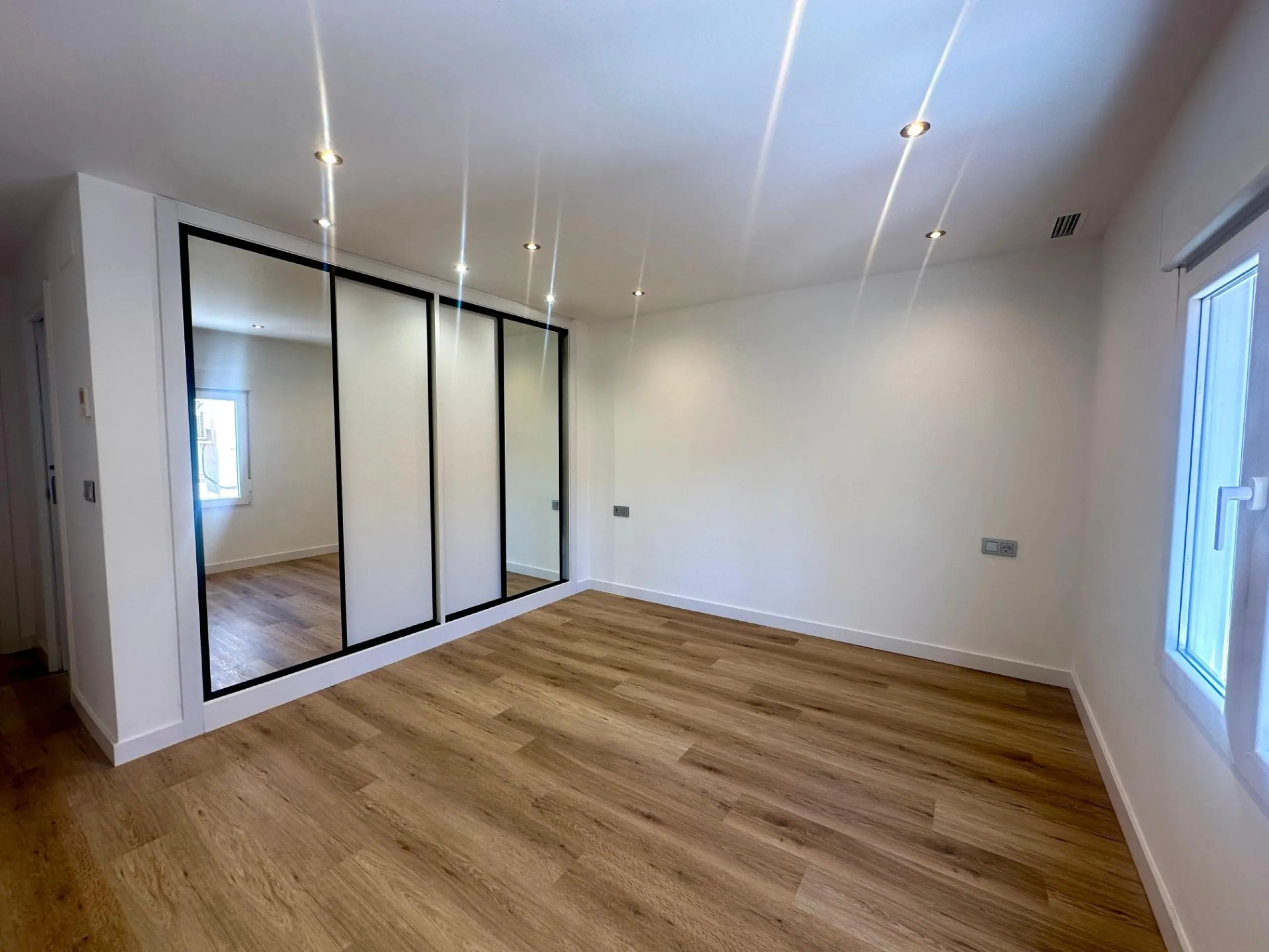 Espectacular vivienda totalmente reformada en una de las mejores zonas de Alicante, junto a El Corte Inglés