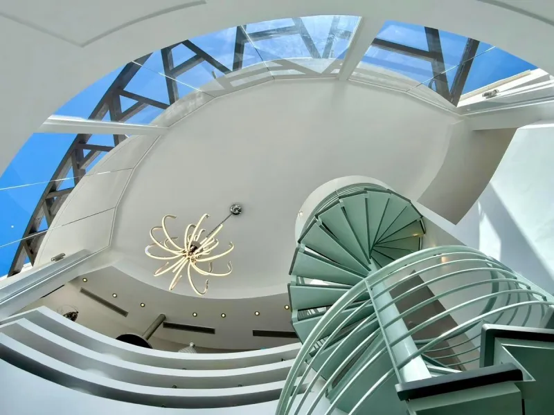 Exclusivo penthouse en Altea con espectaculares vistas panorámicas a la Bahía de Altea y al mar Mediterráneo 🌊