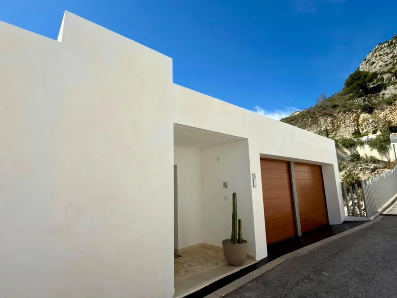 Exclusivo penthouse en Altea con espectaculares vistas panorámicas a la Bahía de Altea y al mar Mediterráneo 🌊