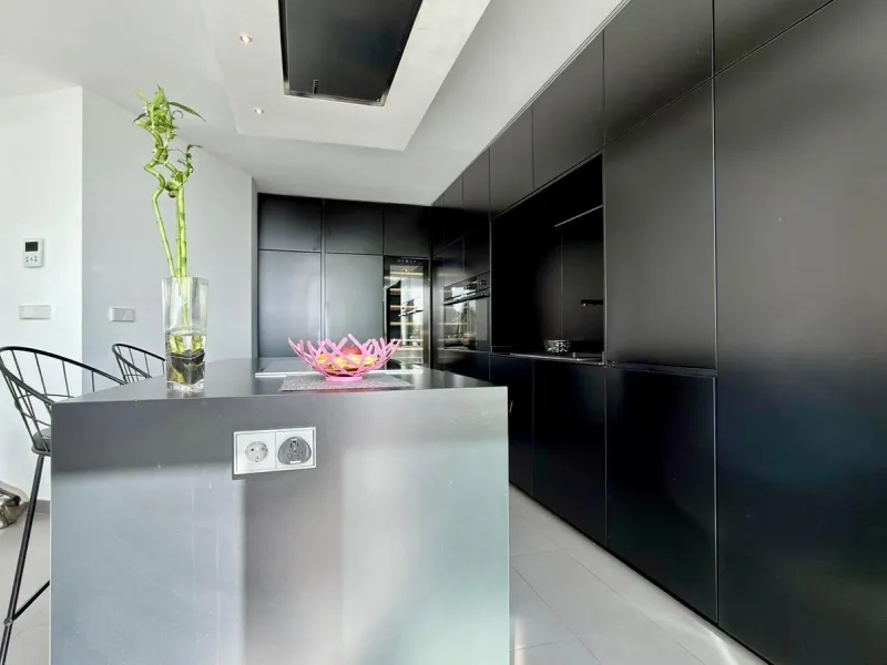 Exclusivo penthouse en Altea con espectaculares vistas panorámicas a la Bahía de Altea y al mar Mediterráneo 🌊