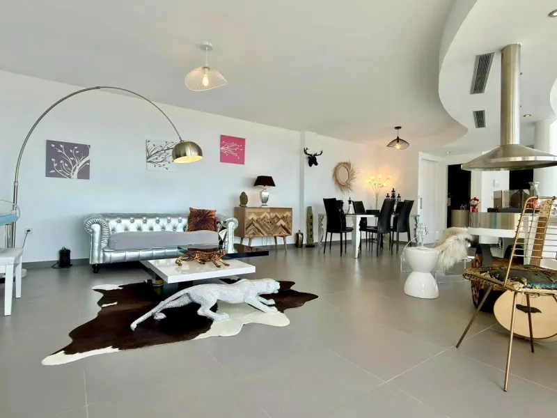 Exclusivo penthouse en Altea con espectaculares vistas panorámicas a la Bahía de Altea y al mar Mediterráneo 🌊