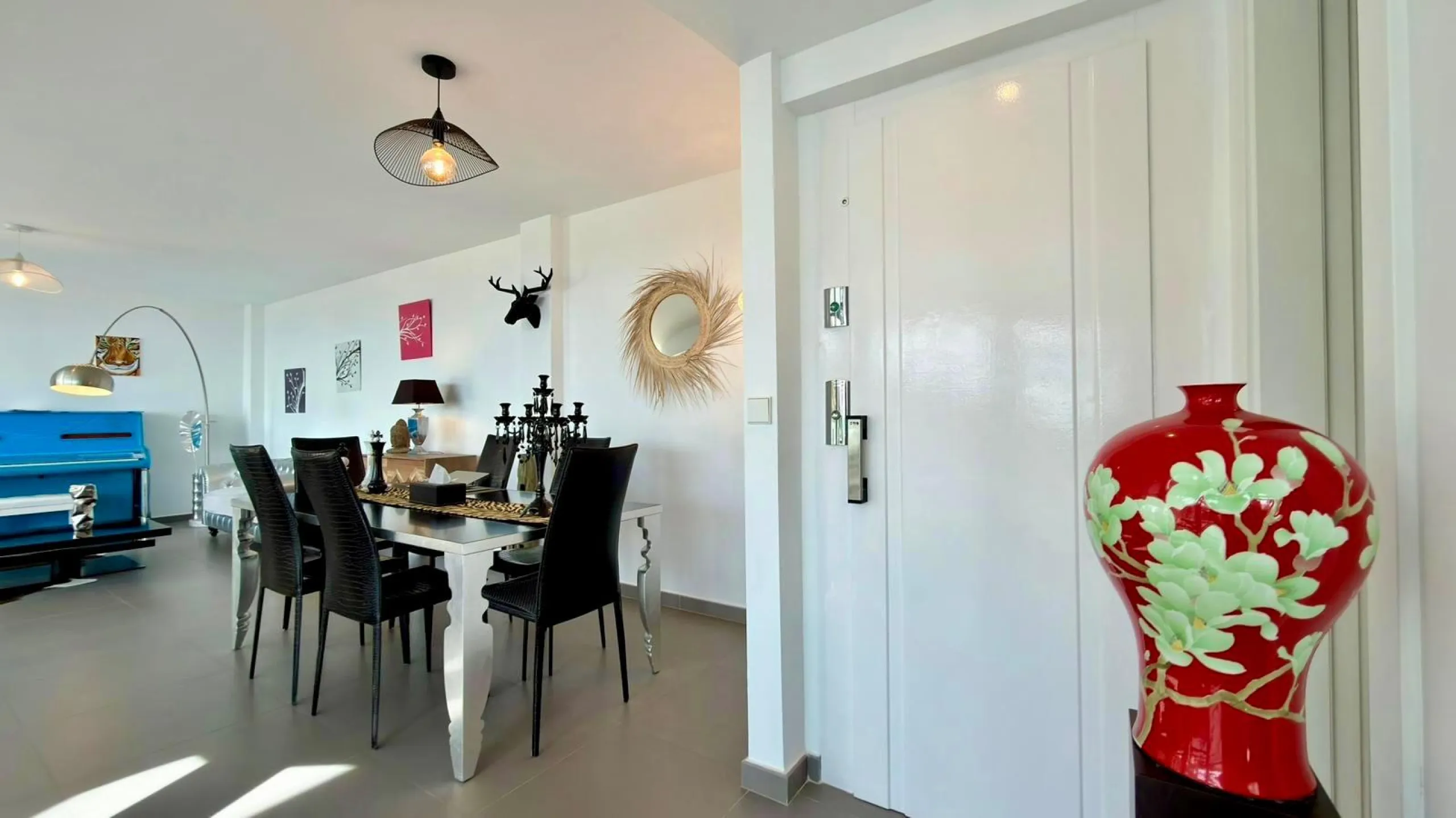 Exclusivo penthouse en Altea con espectaculares vistas panorámicas a la Bahía de Altea y al mar Mediterráneo 🌊