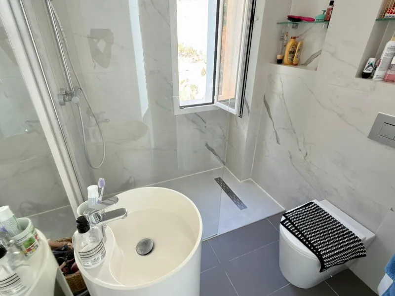 Exclusivo penthouse en Altea con espectaculares vistas panorámicas a la Bahía de Altea y al mar Mediterráneo 🌊