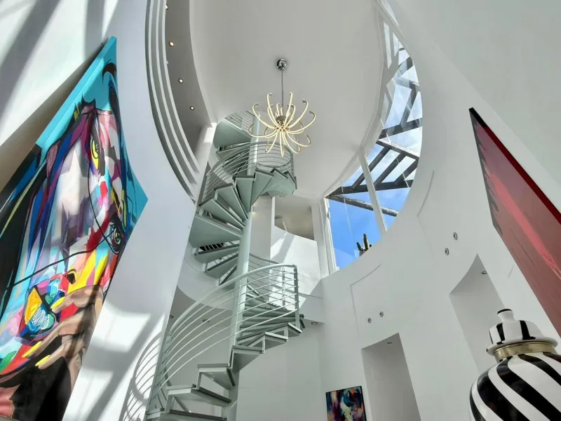 Exclusivo penthouse en Altea con espectaculares vistas panorámicas a la Bahía de Altea y al mar Mediterráneo 🌊