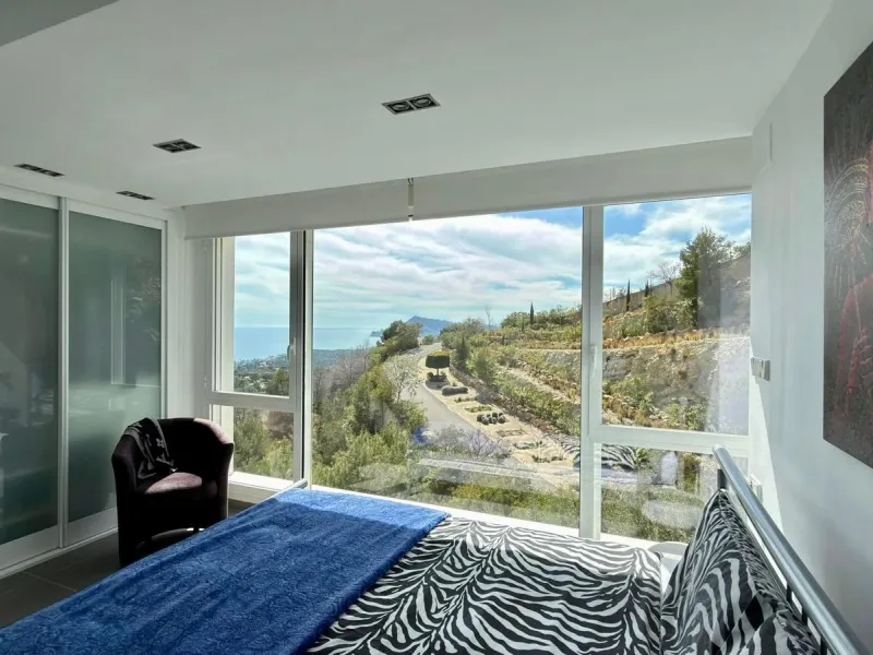 Exclusivo penthouse en Altea con espectaculares vistas panorámicas a la Bahía de Altea y al mar Mediterráneo 🌊