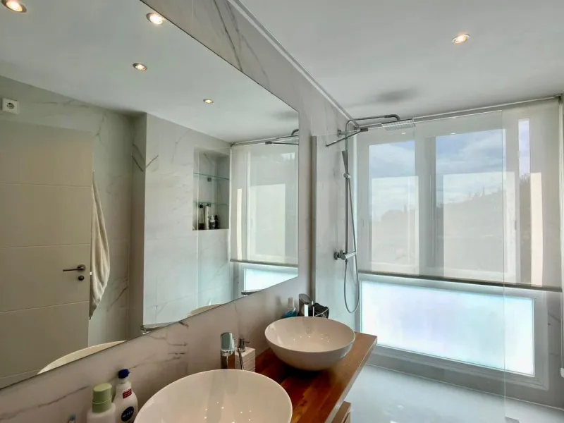 Exclusivo penthouse en Altea con espectaculares vistas panorámicas a la Bahía de Altea y al mar Mediterráneo 🌊