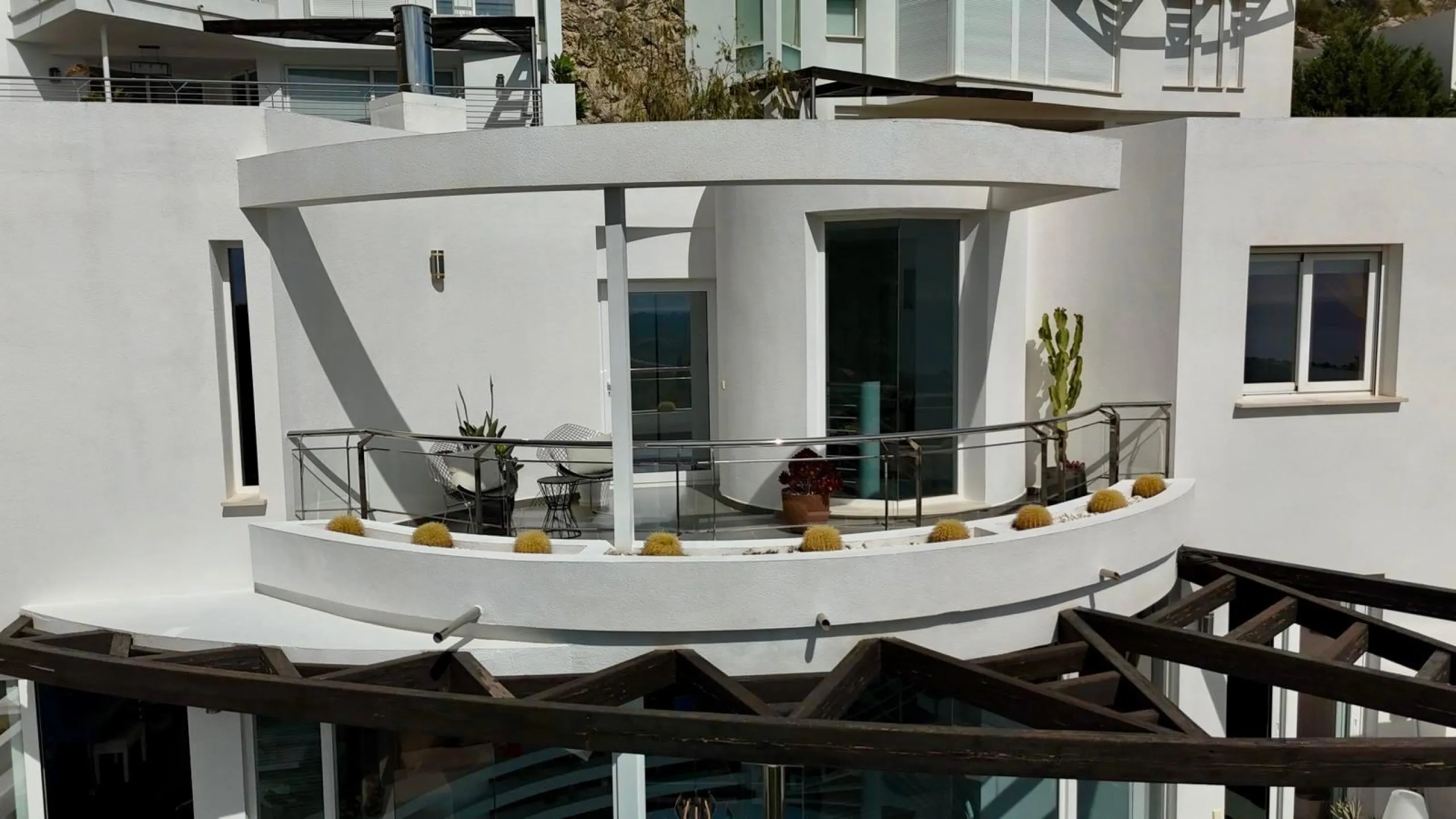 Exclusivo penthouse en Altea con espectaculares vistas panorámicas a la Bahía de Altea y al mar Mediterráneo 🌊