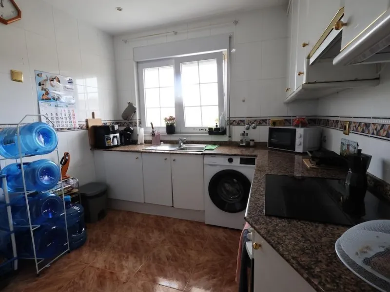 ÁTICO EN AV.PARIS DE 3 DORM. 2 BAÑOS. CON SUPERFICIE DE 113 M2.