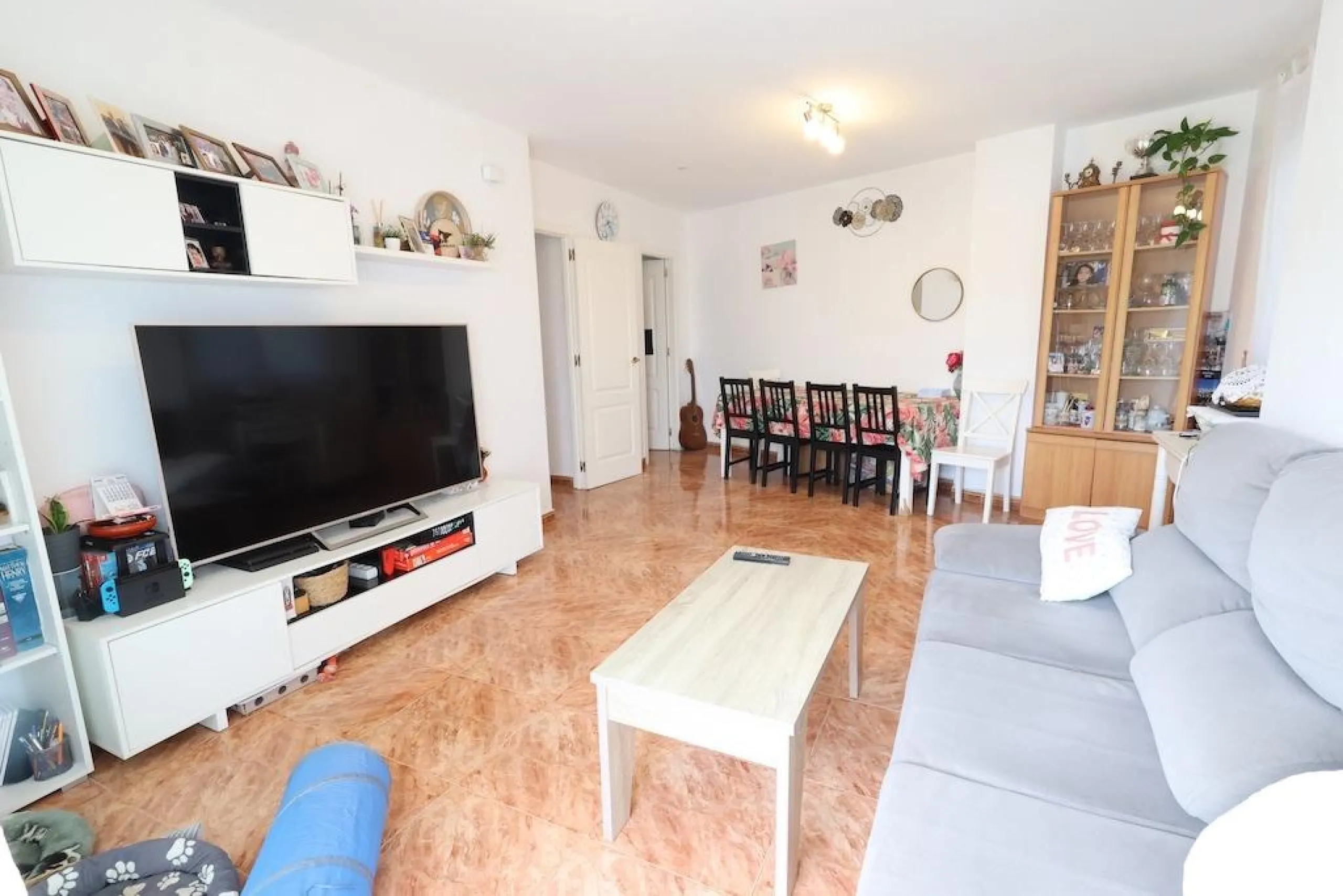 ÁTICO EN AV.PARIS DE 3 DORM. 2 BAÑOS. CON SUPERFICIE DE 113 M2.