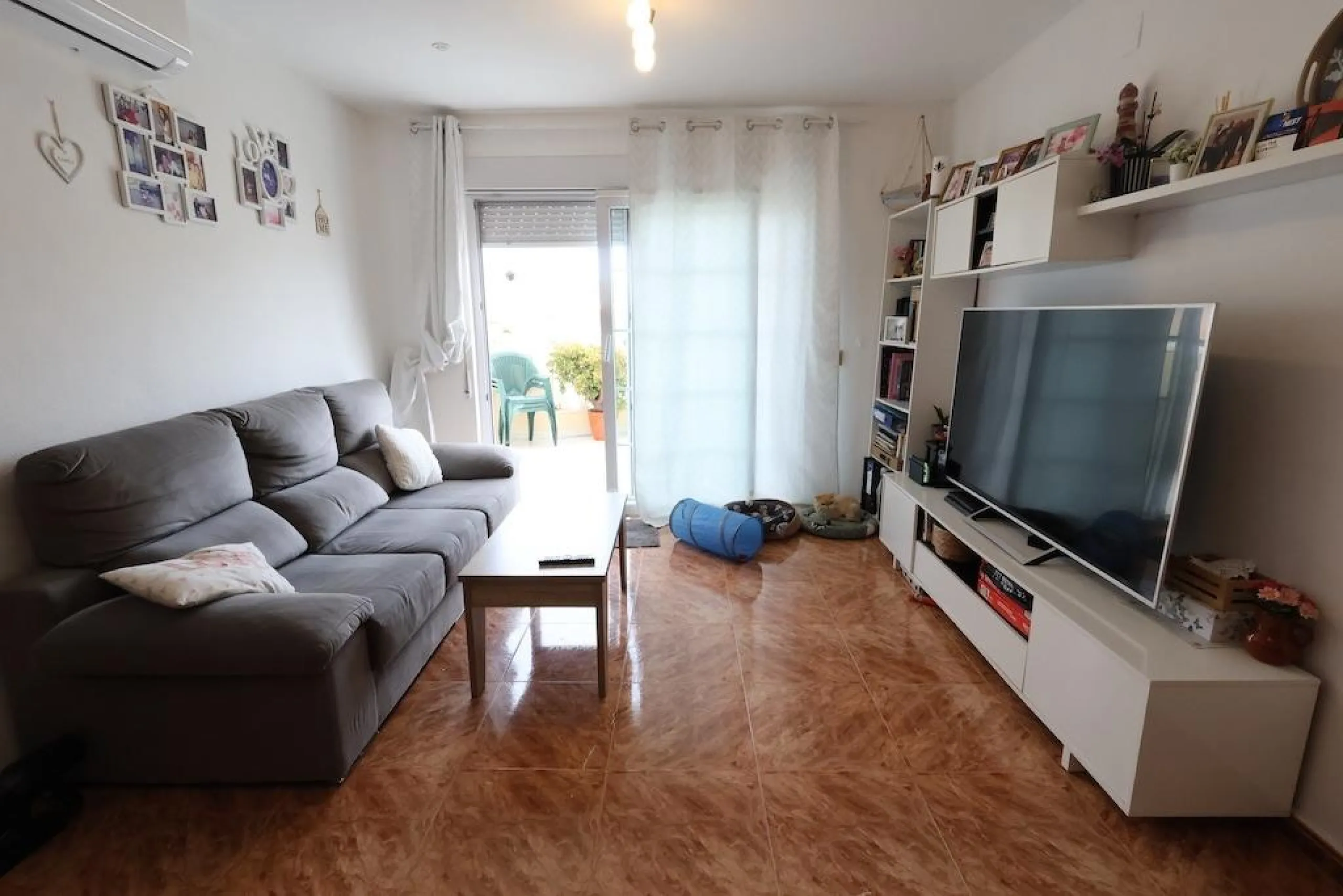 ÁTICO EN AV.PARIS DE 3 DORM. 2 BAÑOS. CON SUPERFICIE DE 113 M2.