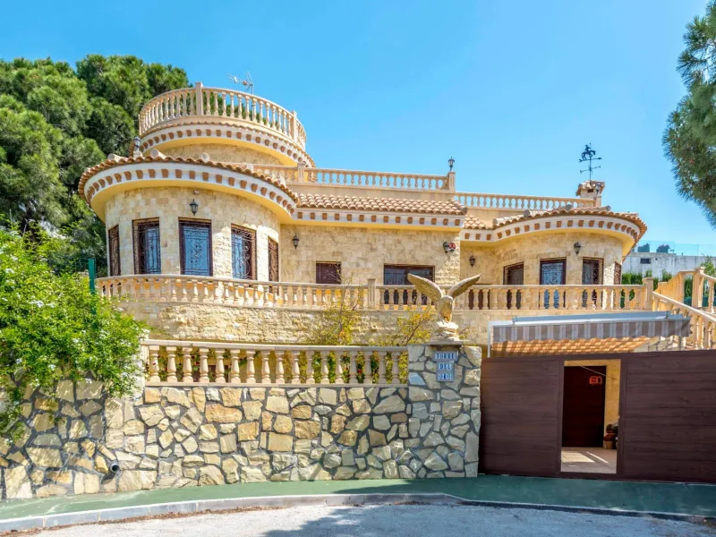 Detached luxury villa in Dehesa de Campoamor