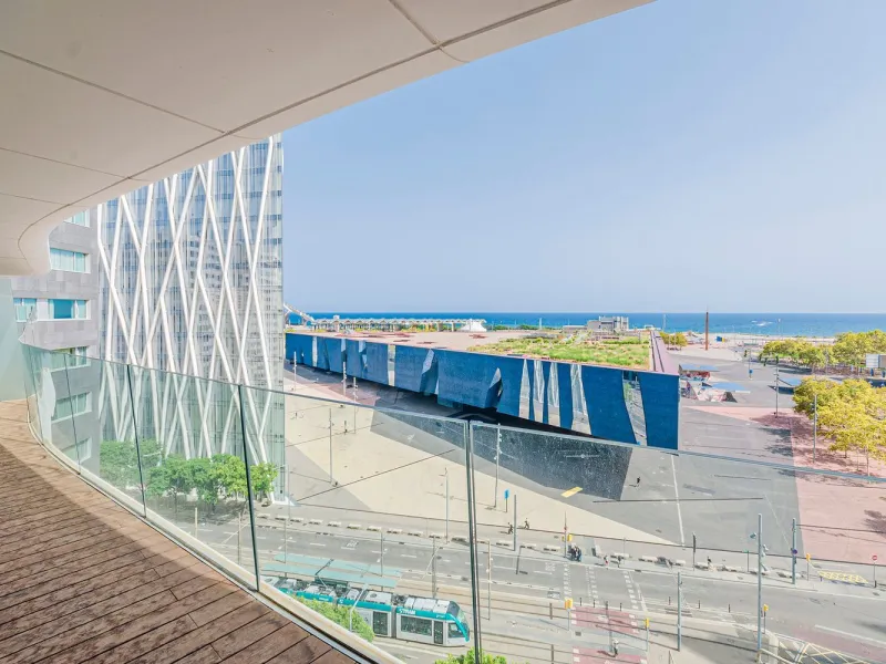 Obra nueva de lujo frente al mar en Diagonal, Barcelona