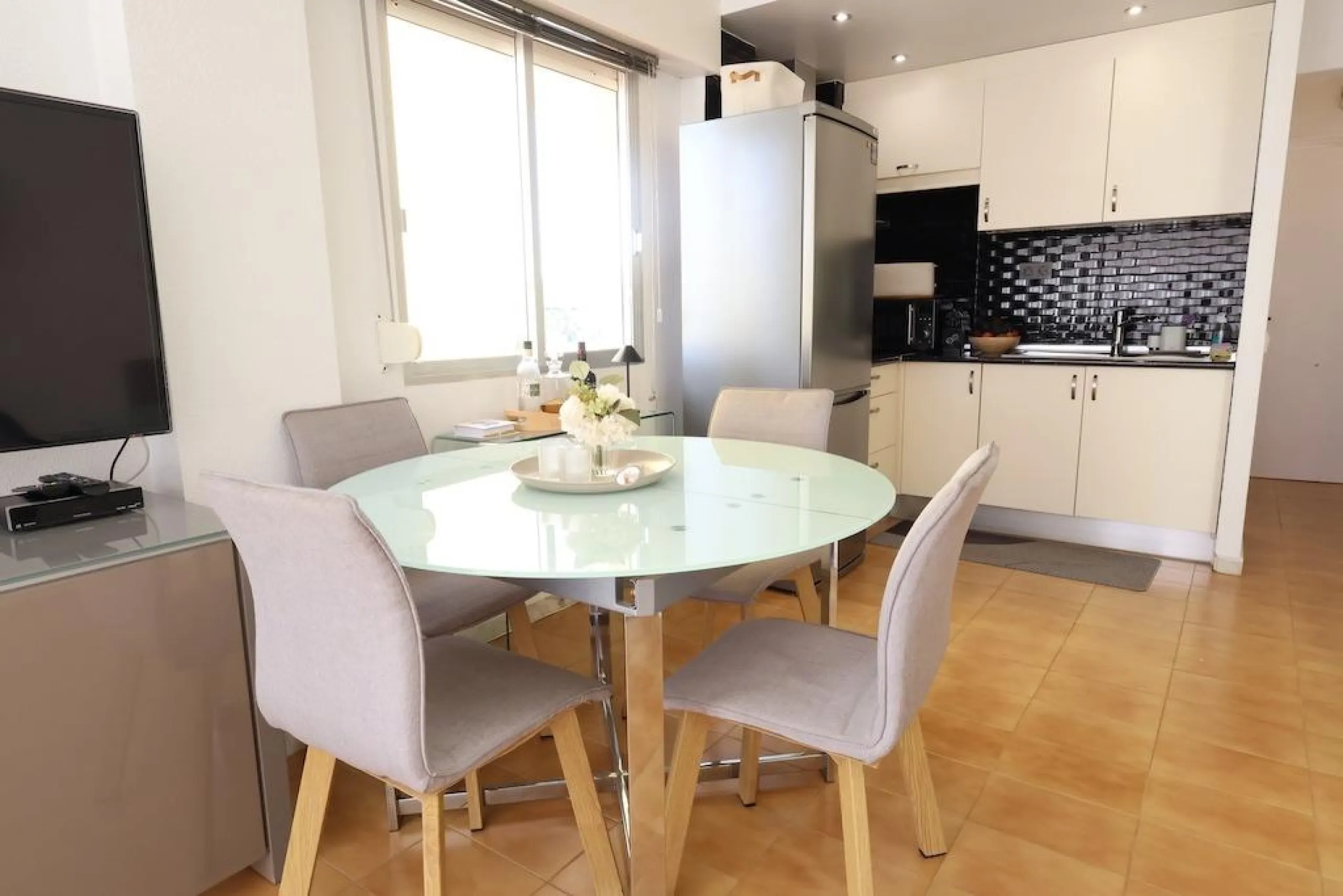 Apartamento de 1 dorm. 1 baño. en Eliseos Playa