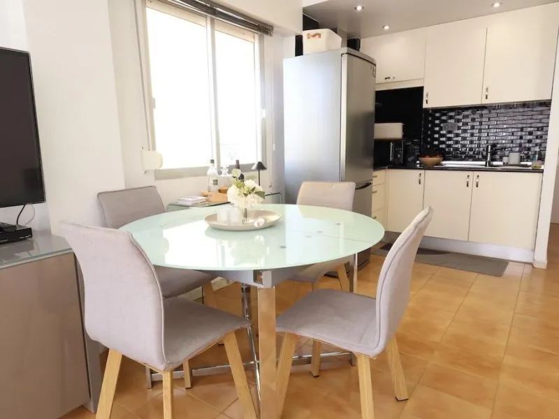 Apartamento de 1 dorm. 1 baño. en Eliseos Playa