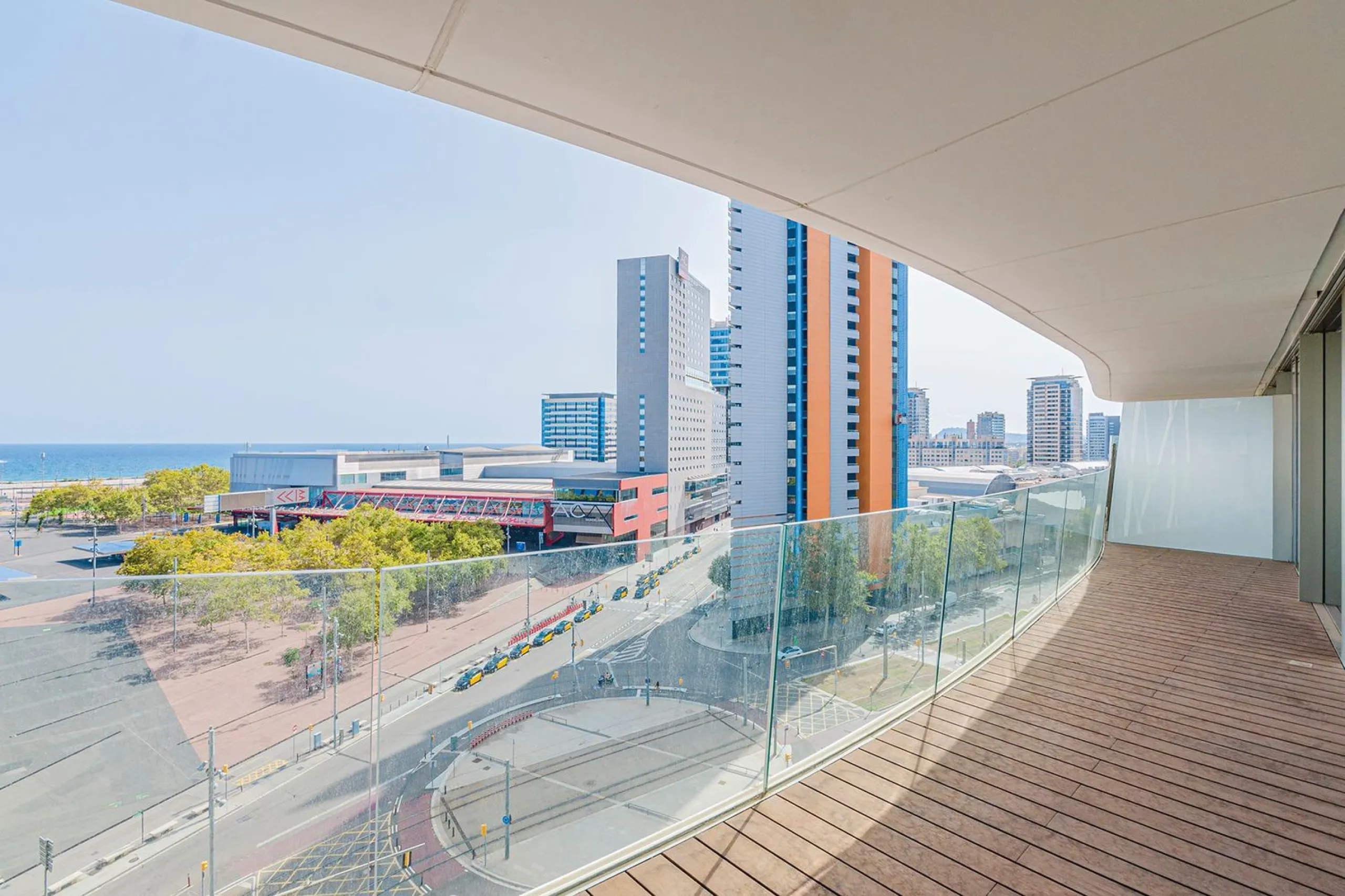Obra nueva de lujo frente al mar en Diagonal, Barcelona