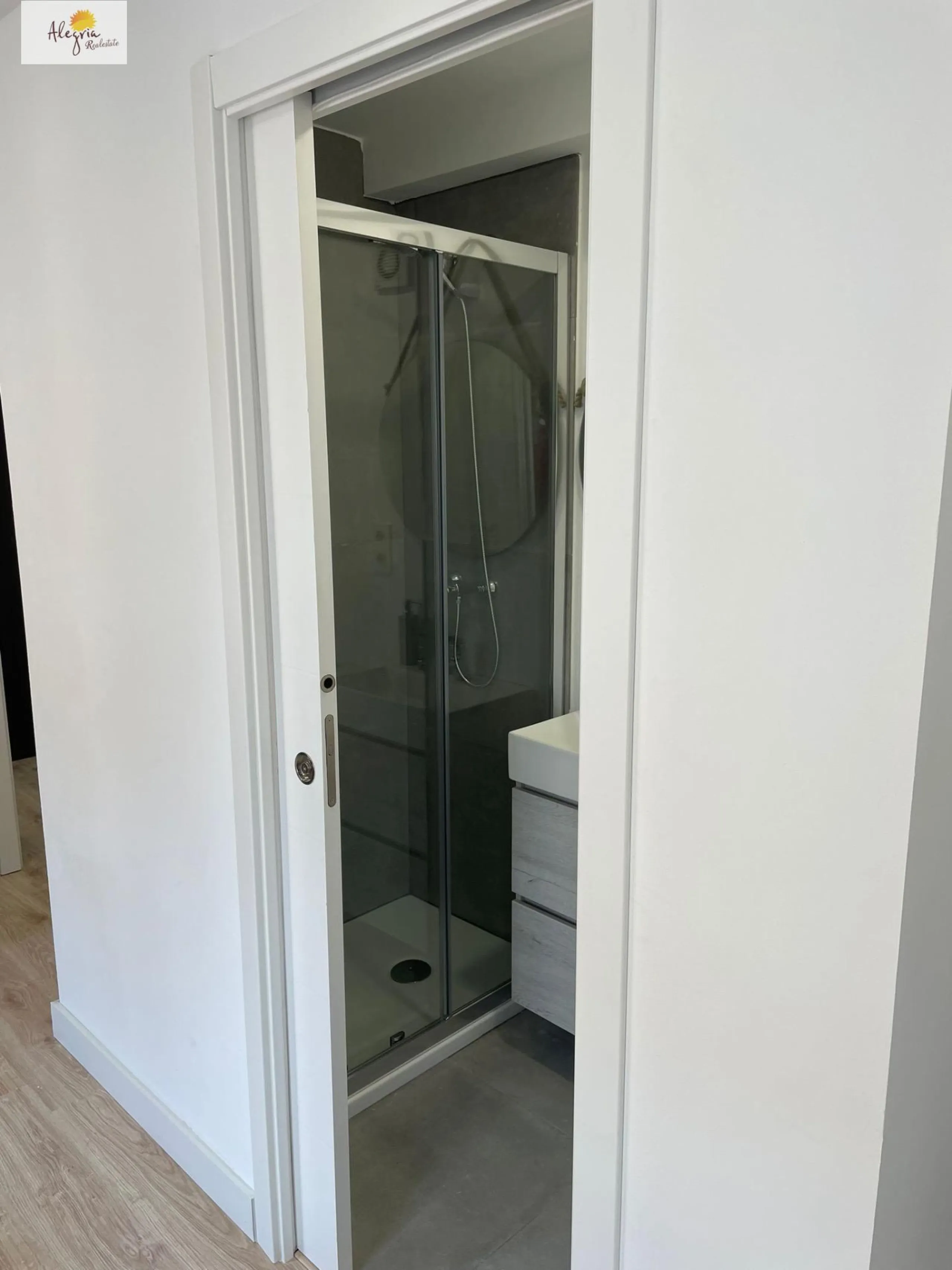 🏡 Renovated Apartment for Sale | Jesús, Valencia