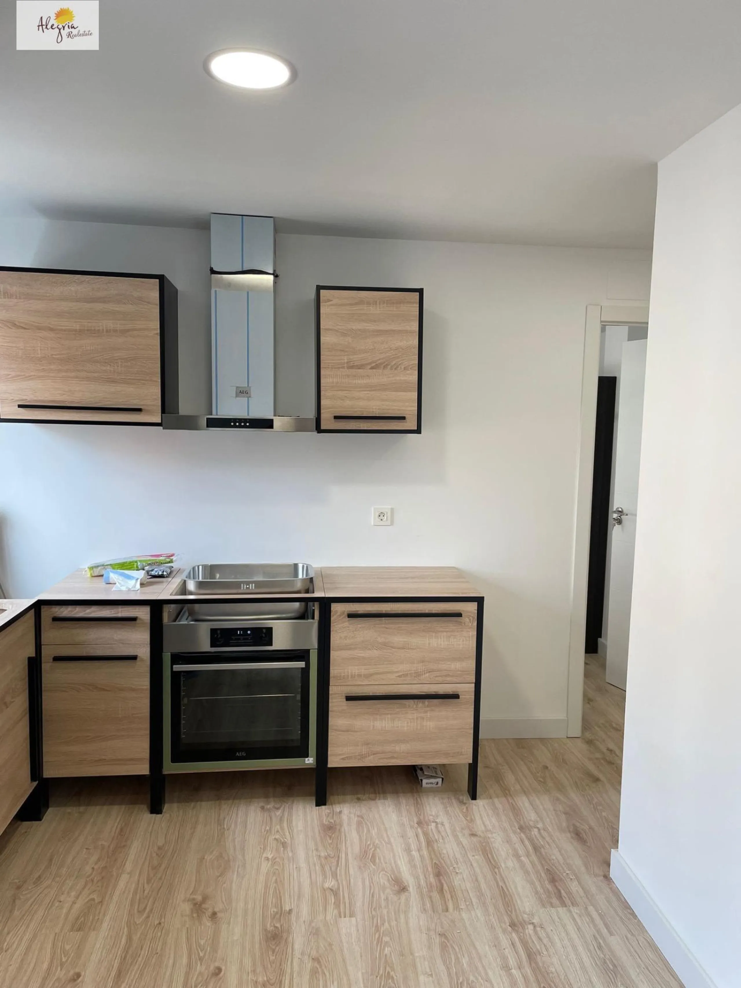 🏡 Renovated Apartment for Sale | Jesús, Valencia