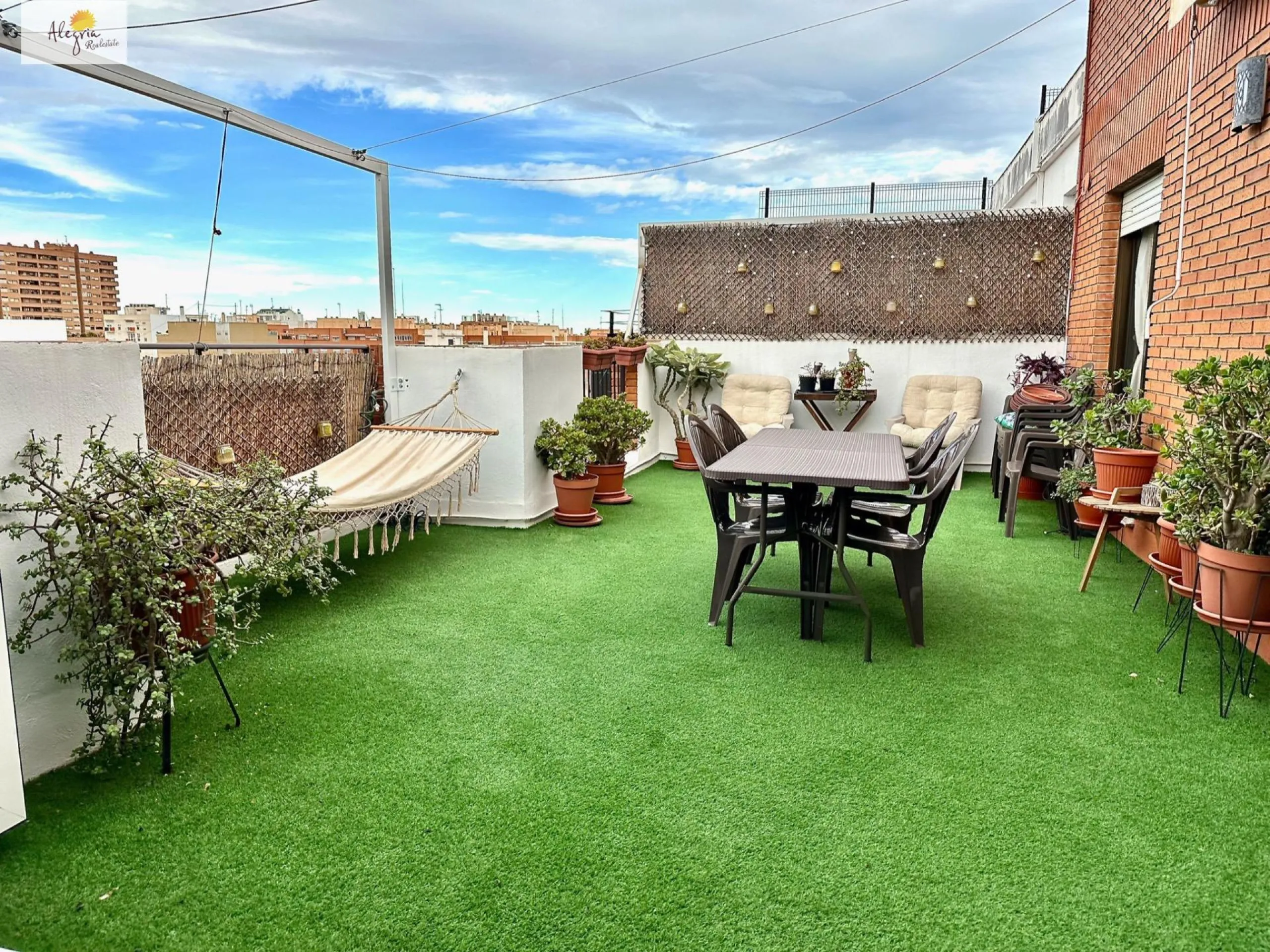 🏡 Exclusive Loft Penthouse with Panoramic Terrace | Feria de Muestras, Valencia