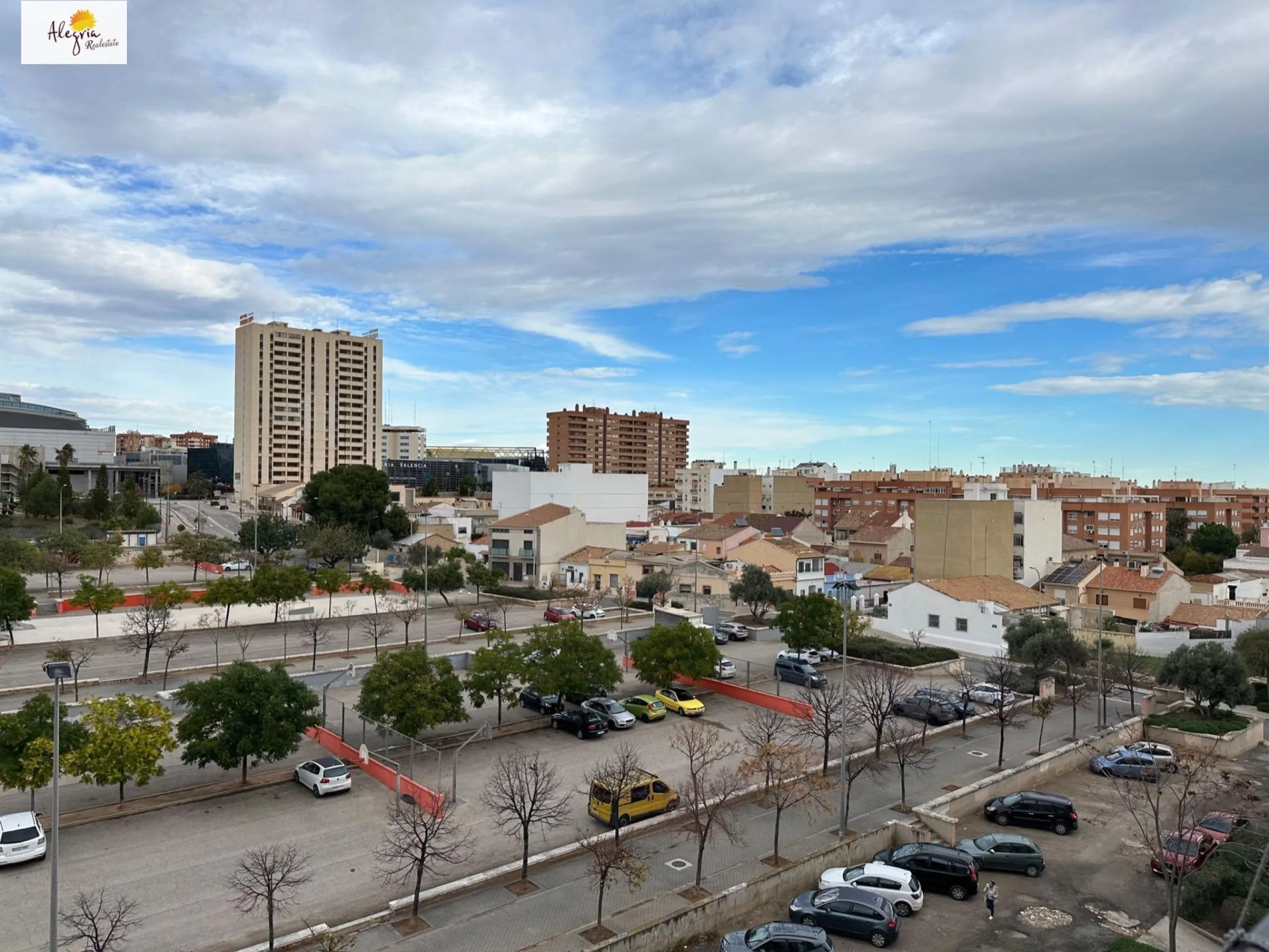 🏡 Exclusive Loft Penthouse with Panoramic Terrace | Feria de Muestras, Valencia