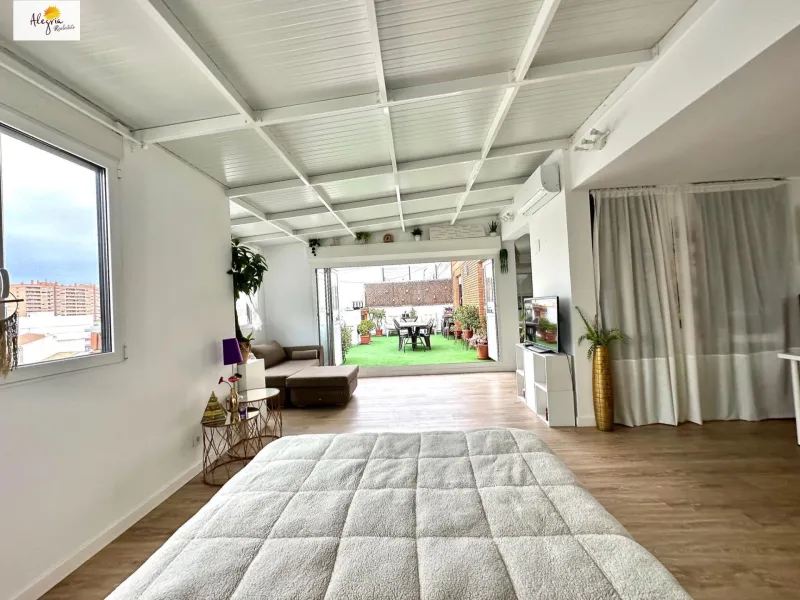🏡 Exclusive Loft Penthouse with Panoramic Terrace | Feria de Muestras, Valencia