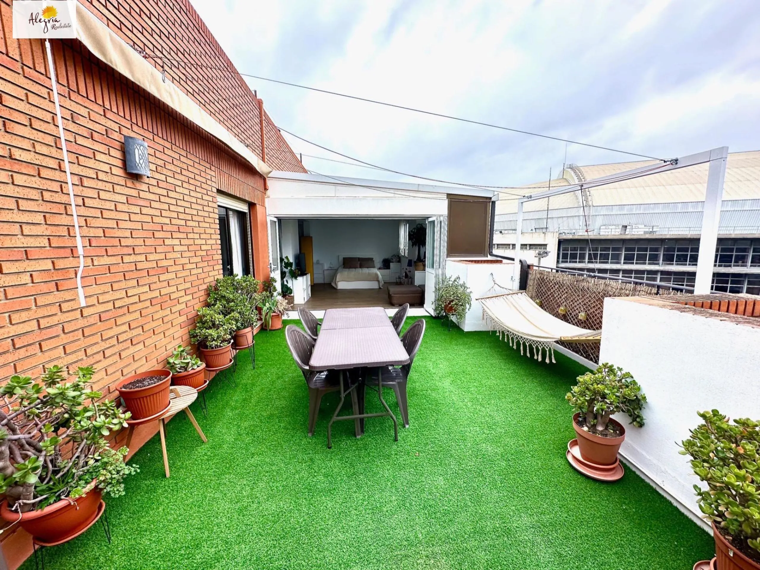 🏡 Exclusive Loft Penthouse with Panoramic Terrace | Feria de Muestras, Valencia