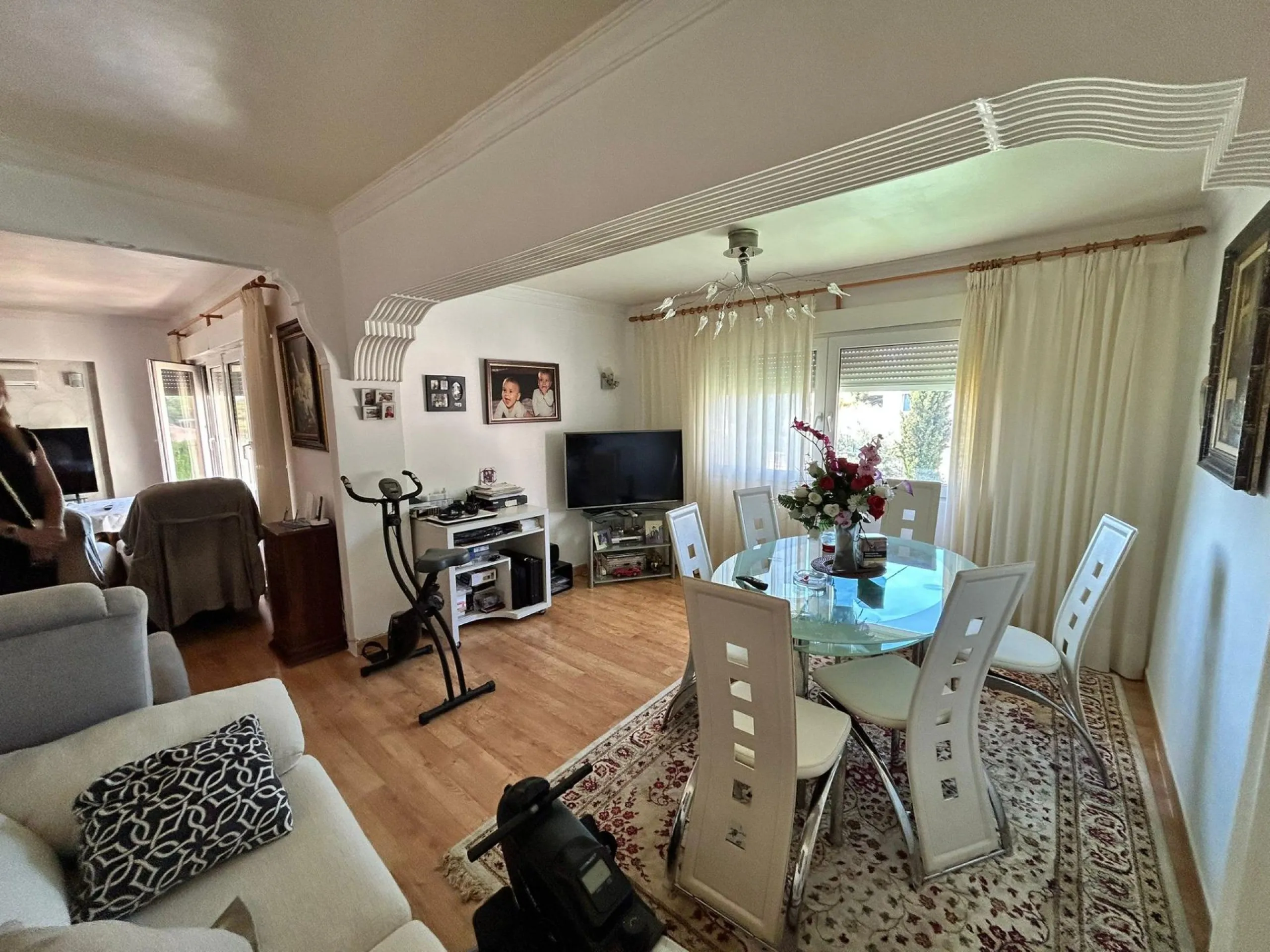🏡 Independent chalet with private pool and large plot — La Nucía, Alicante