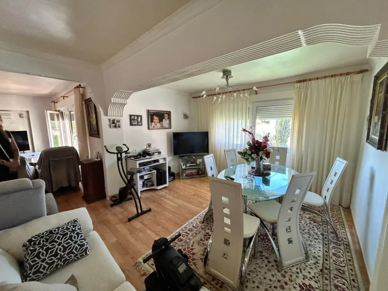 🏡 Independent chalet with private pool and large plot — La Nucía, Alicante