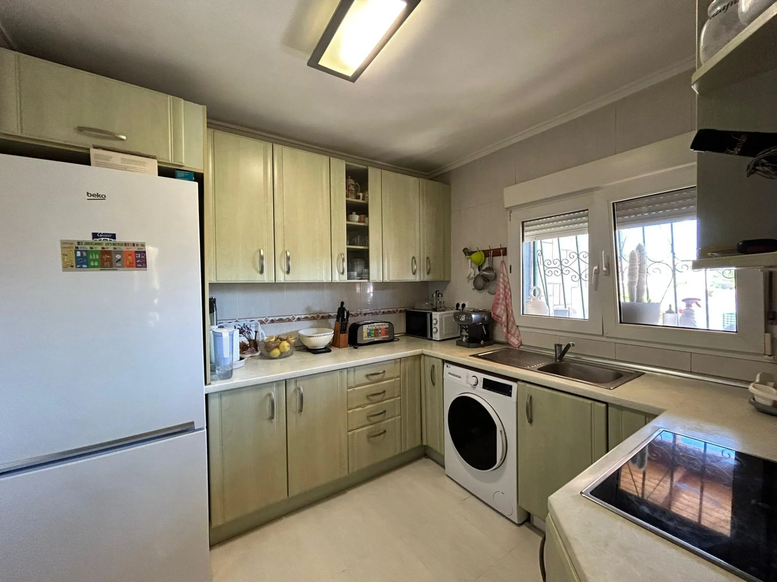 🏡 Independent chalet with private pool and large plot — La Nucía, Alicante