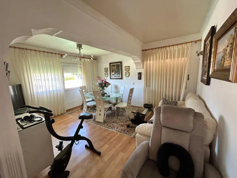 🏡 Independent chalet with private pool and large plot — La Nucía, Alicante