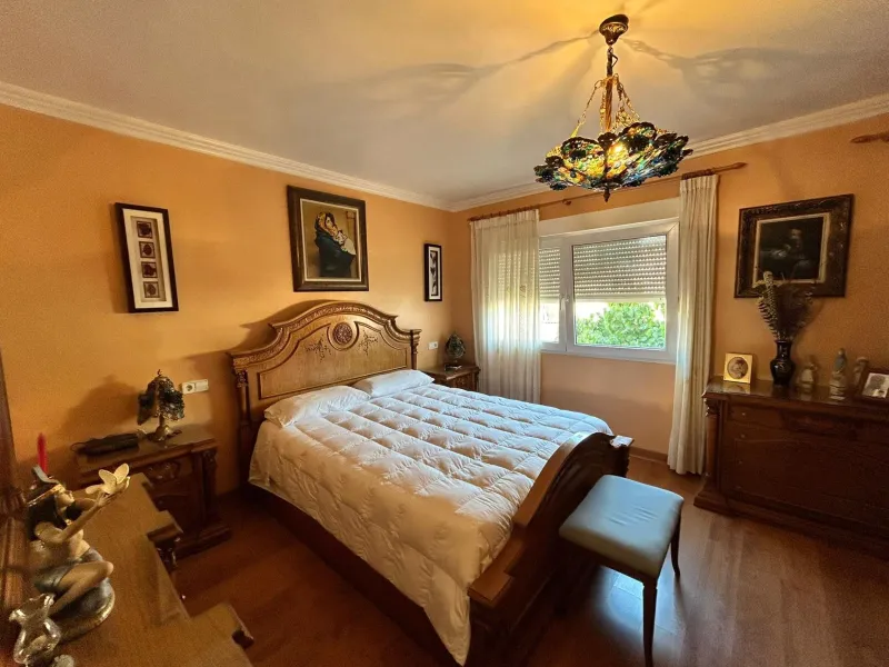 🏡 Independent chalet with private pool and large plot — La Nucía, Alicante