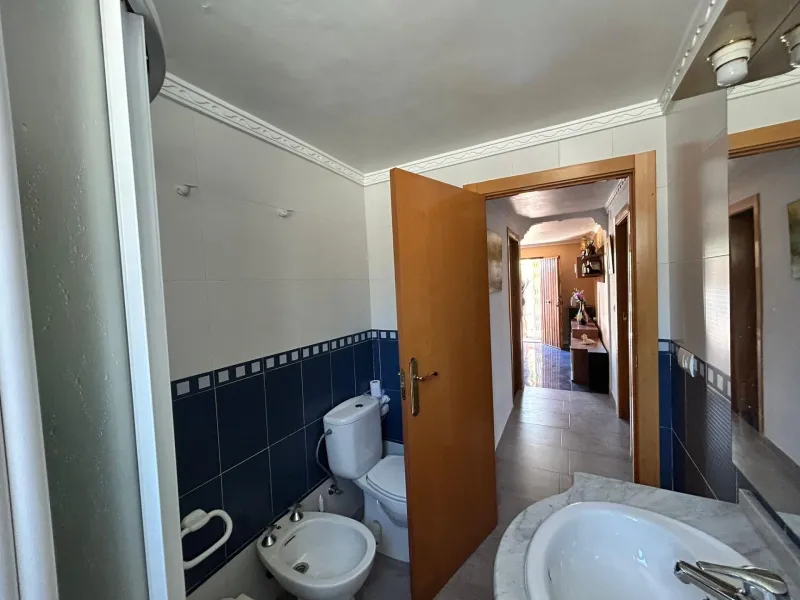 🏡 Independent chalet with private pool and large plot — La Nucía, Alicante