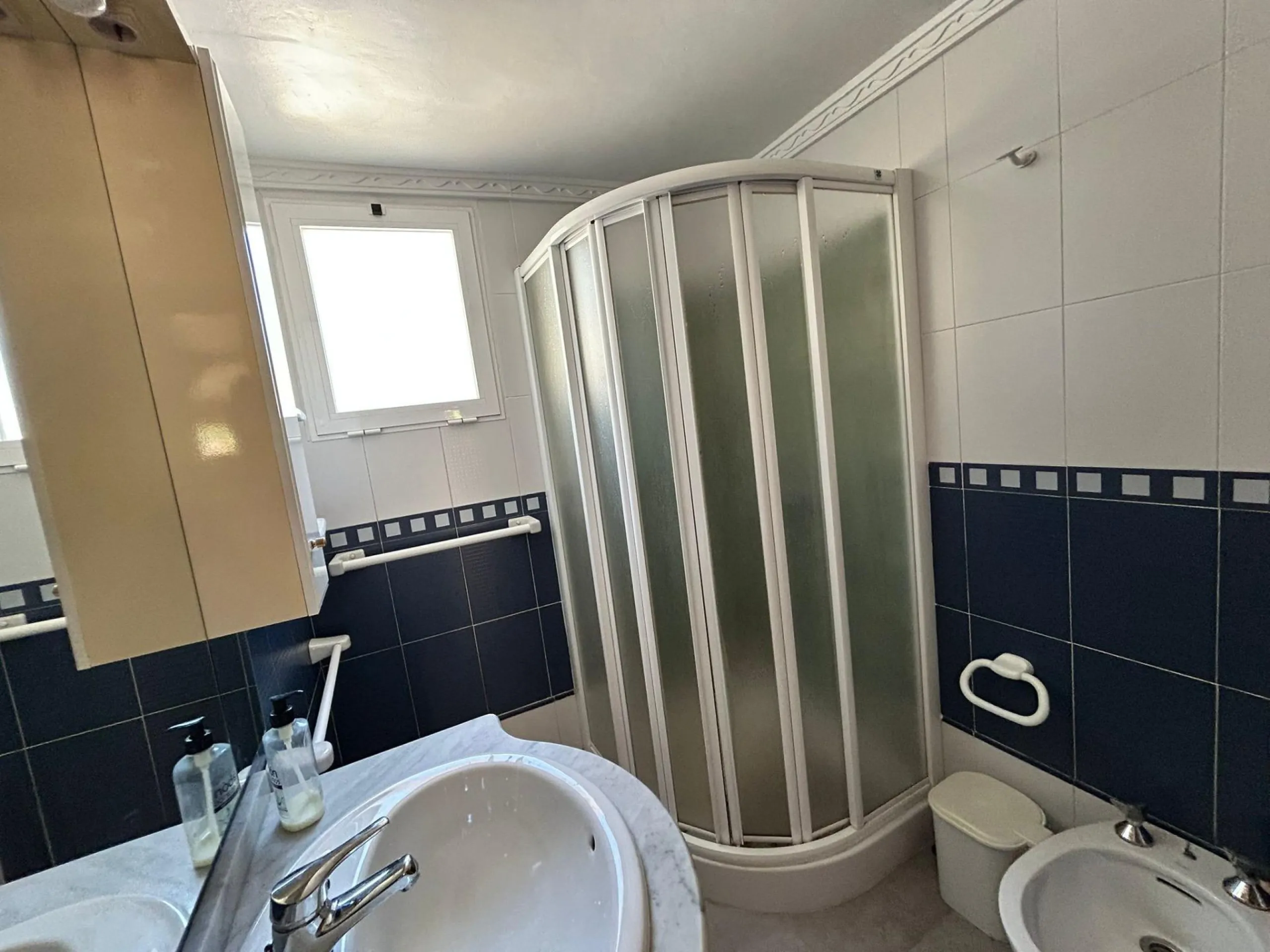 🏡 Independent chalet with private pool and large plot — La Nucía, Alicante