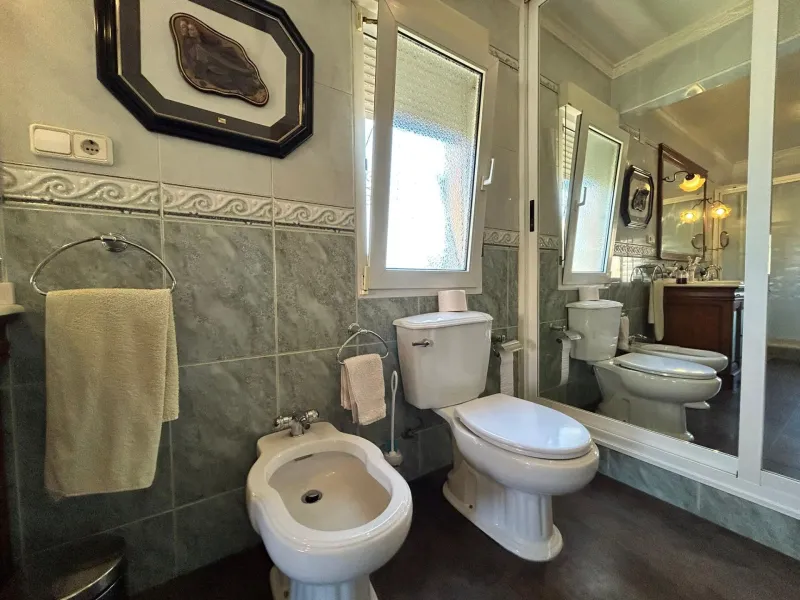 🏡 Independent chalet with private pool and large plot — La Nucía, Alicante