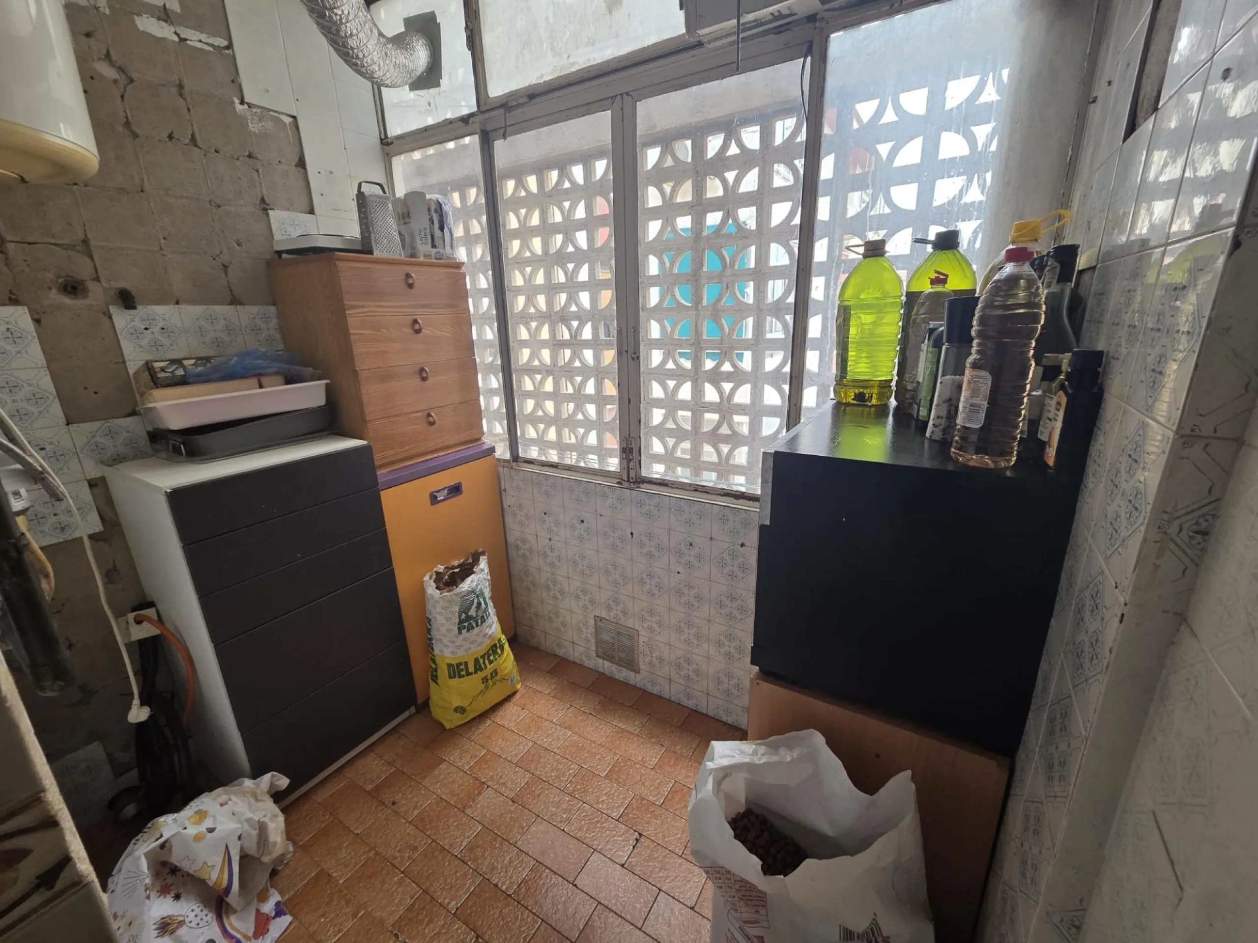 PISO EN VIRGEN DEL REMEDIO PLAZA DE LA CRUZ 4º CON ASCENSOR - 3 HABITACIONES 1 BAÑO