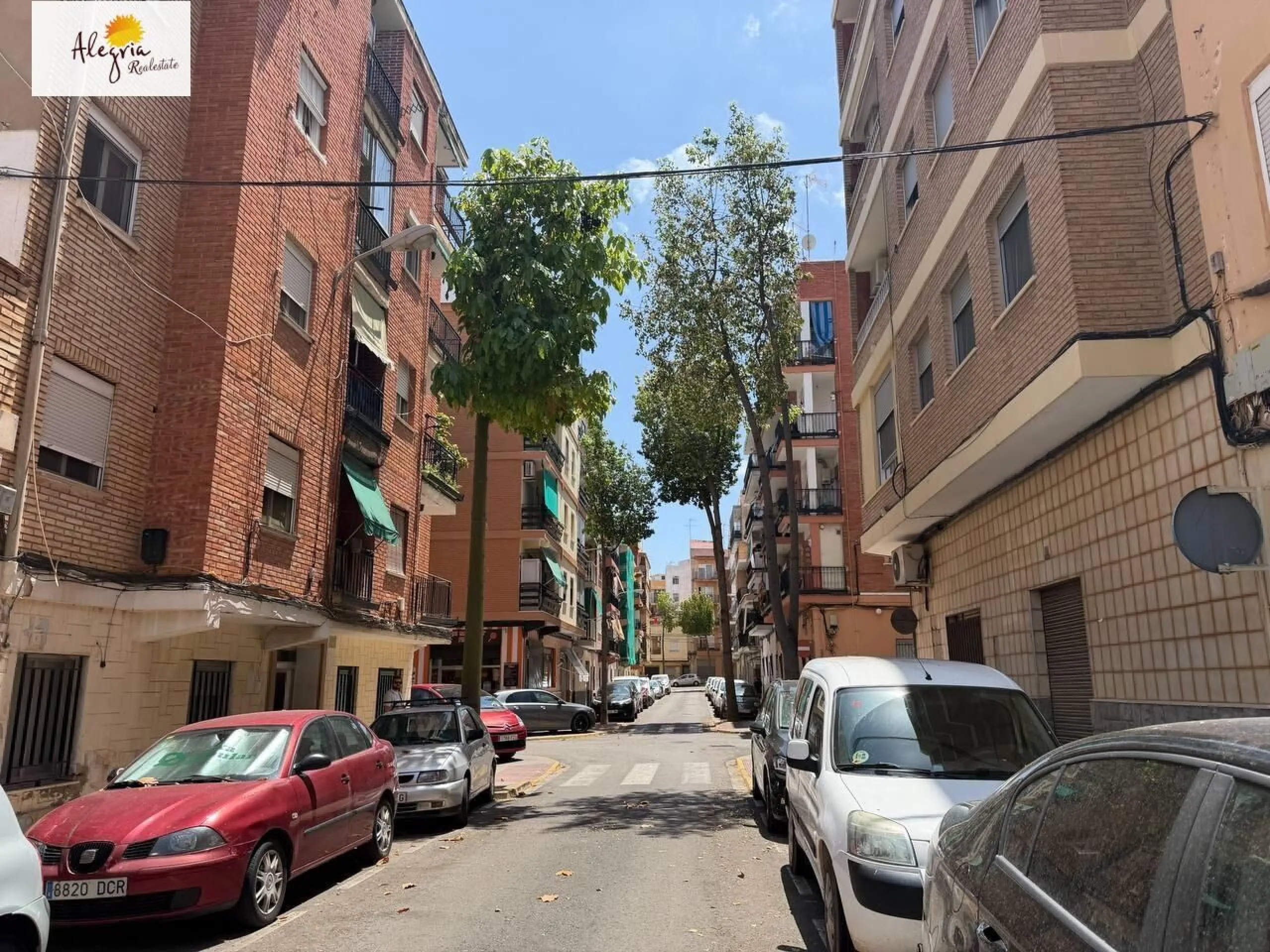 🏡 Bright Apartment for Sale | Manises, Valencia