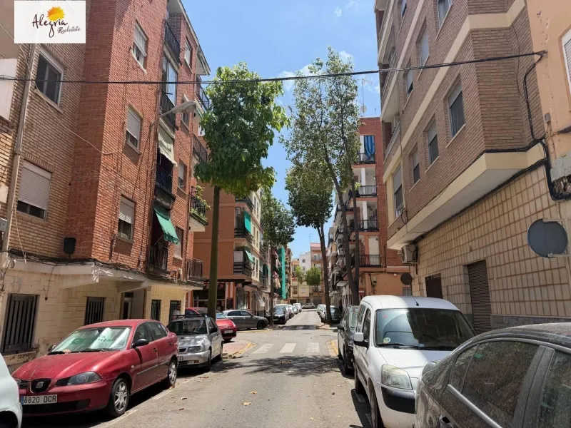 🏡 Bright Apartment for Sale | Manises, Valencia