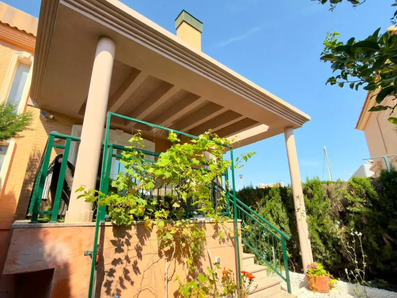 Townhouse de diseño en San Juan de Alicante