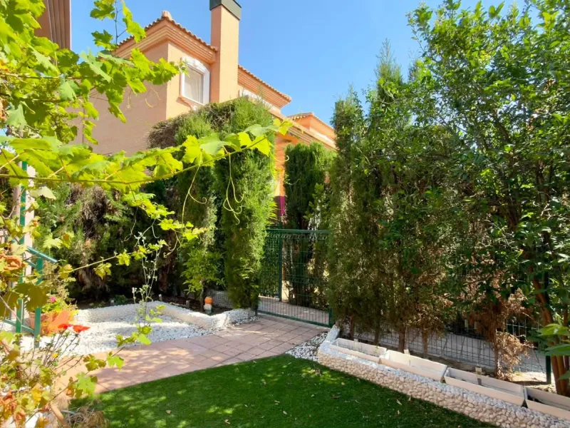 Townhouse de diseño en San Juan de Alicante