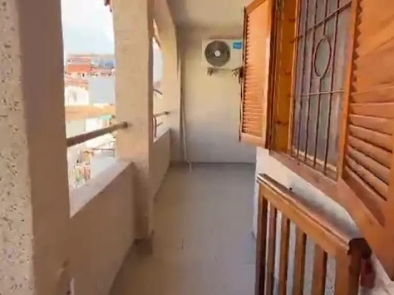 APARTMENT 50M FROM ACEQUIÓN BEACH WITH ENCLOSED GARAGE
